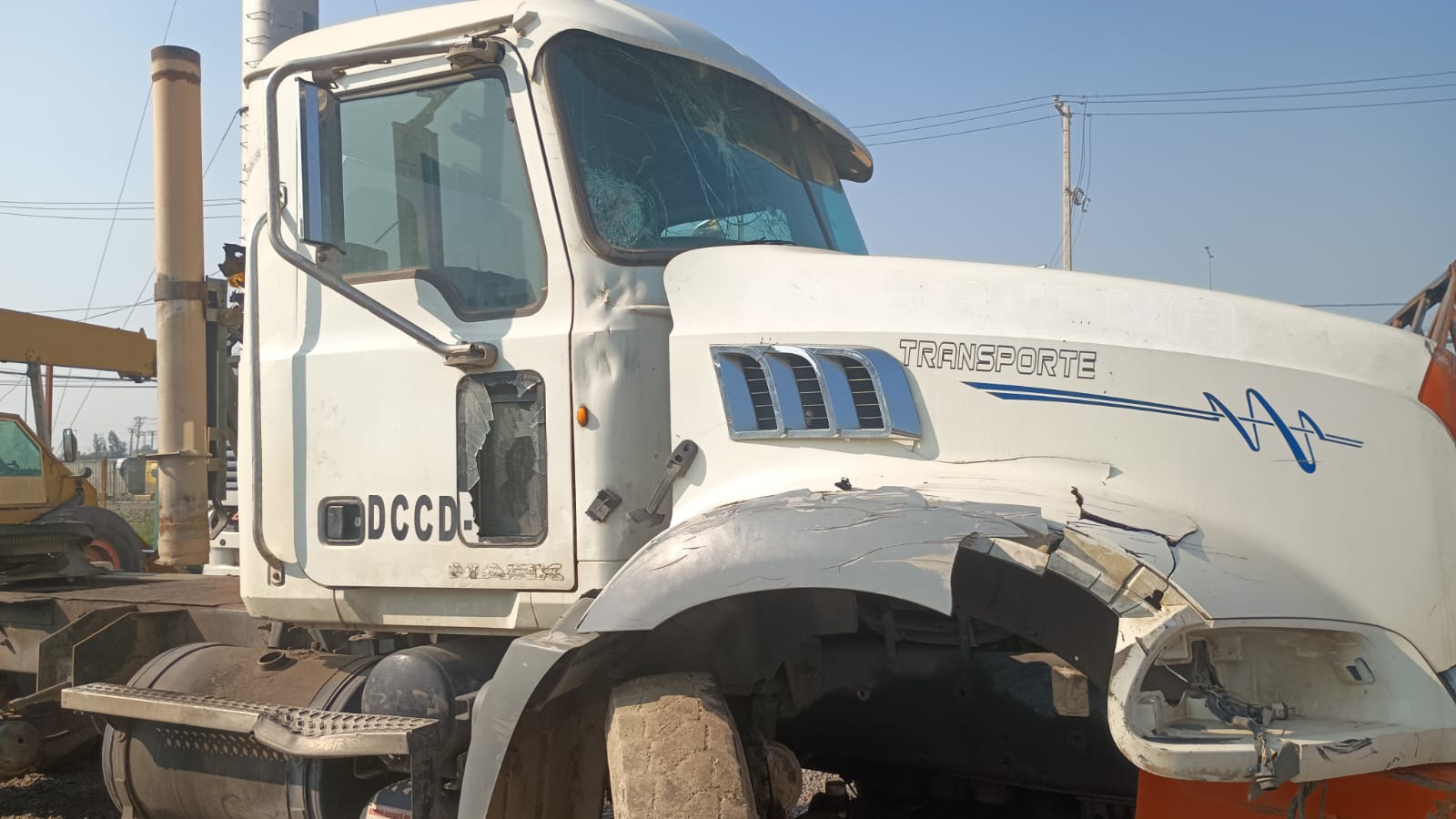  Mack GU 813  USADO